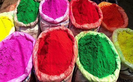 颜料色粉VS色浆VS色母粒：揭秘色彩世界的“三剑客”